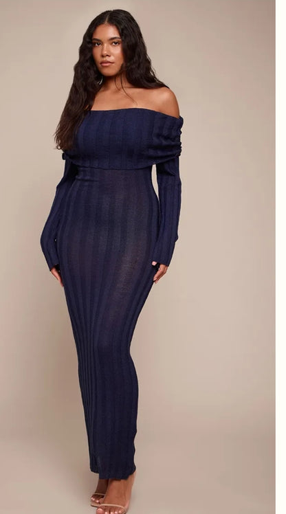 Off the Shoulders Long Sleeve Maxi Dress